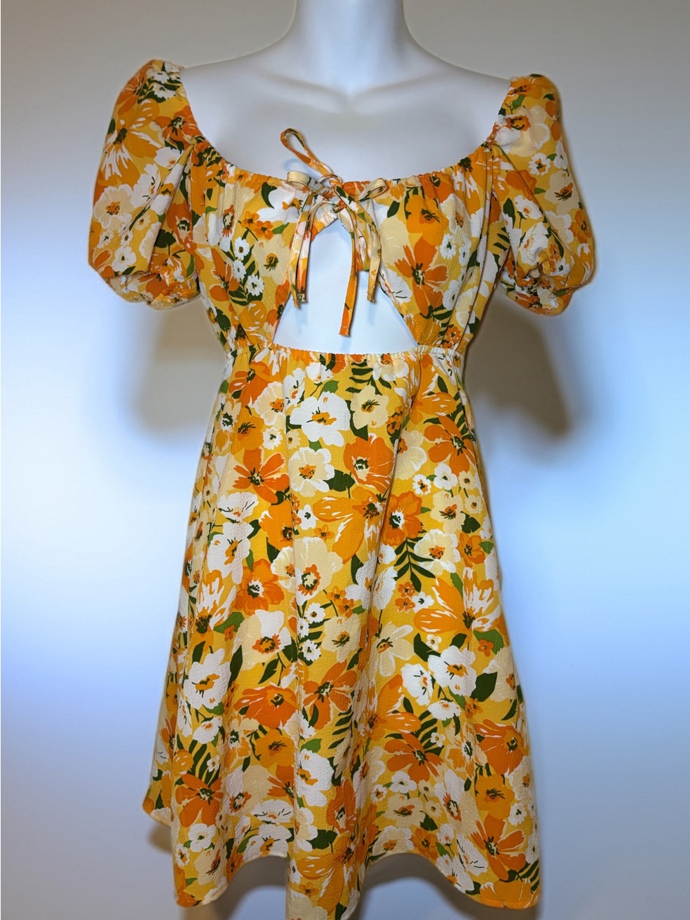 H&M Yellow Floral Light Weight Tie-Front Cutout Mini Dress